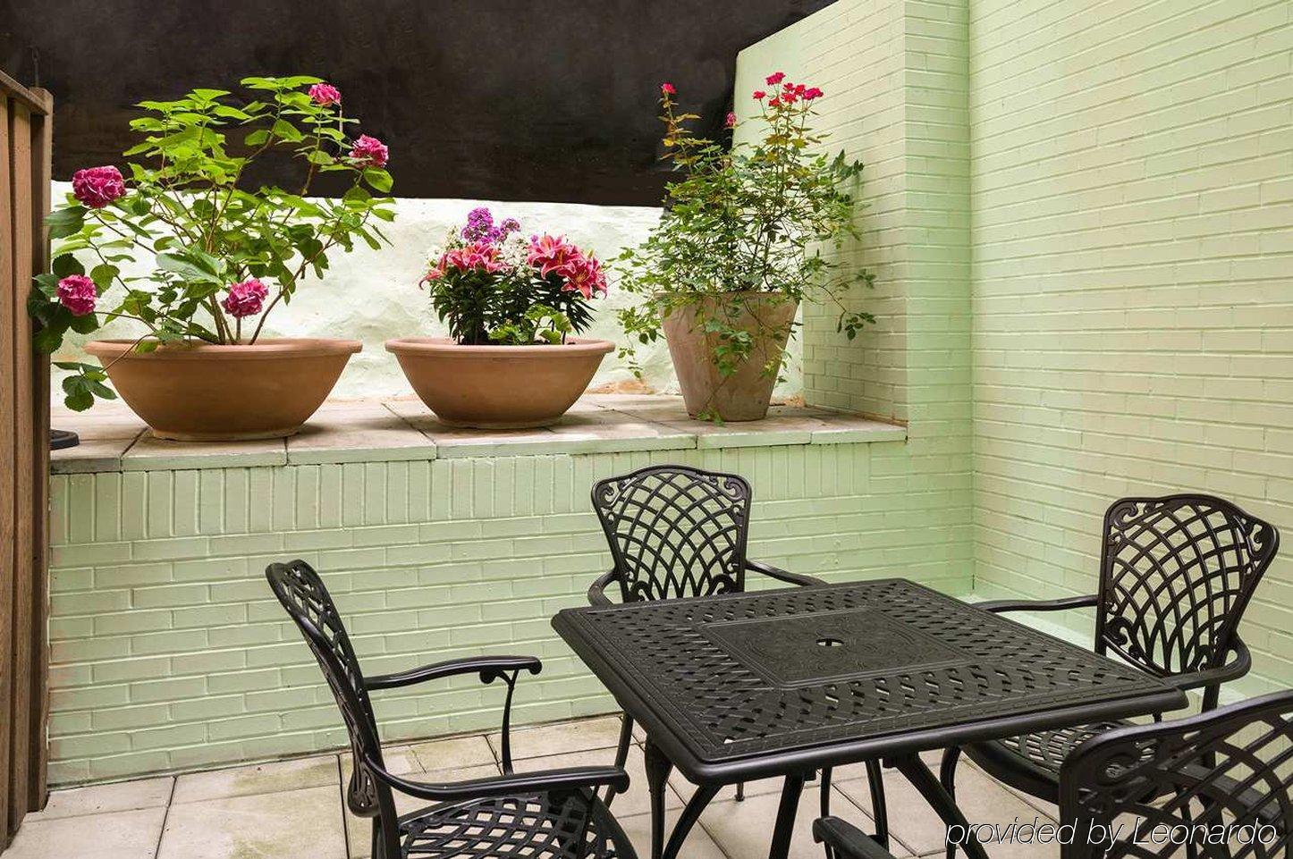 Hampton Inn Seaport Financial District New York Bagian luar foto